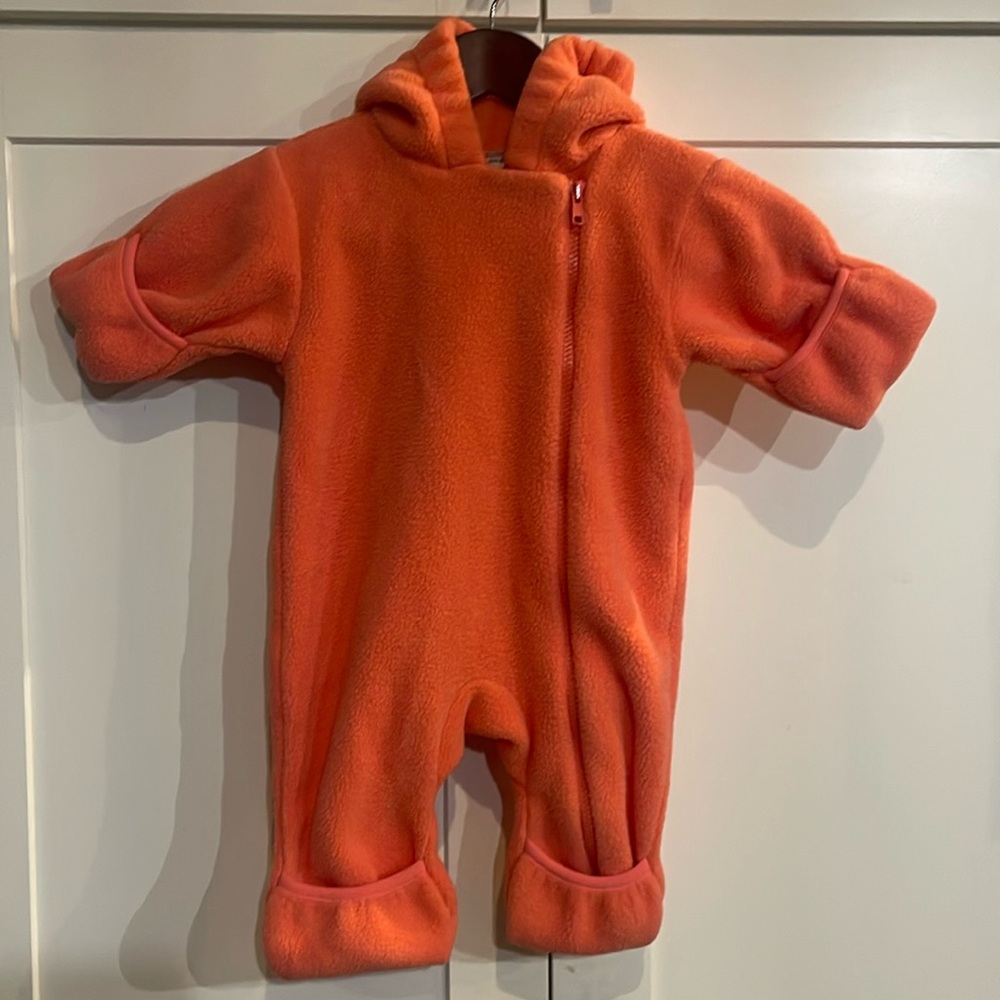 Lands End 3mo snow suit. Fleece material. 3-9mo is how long we could use